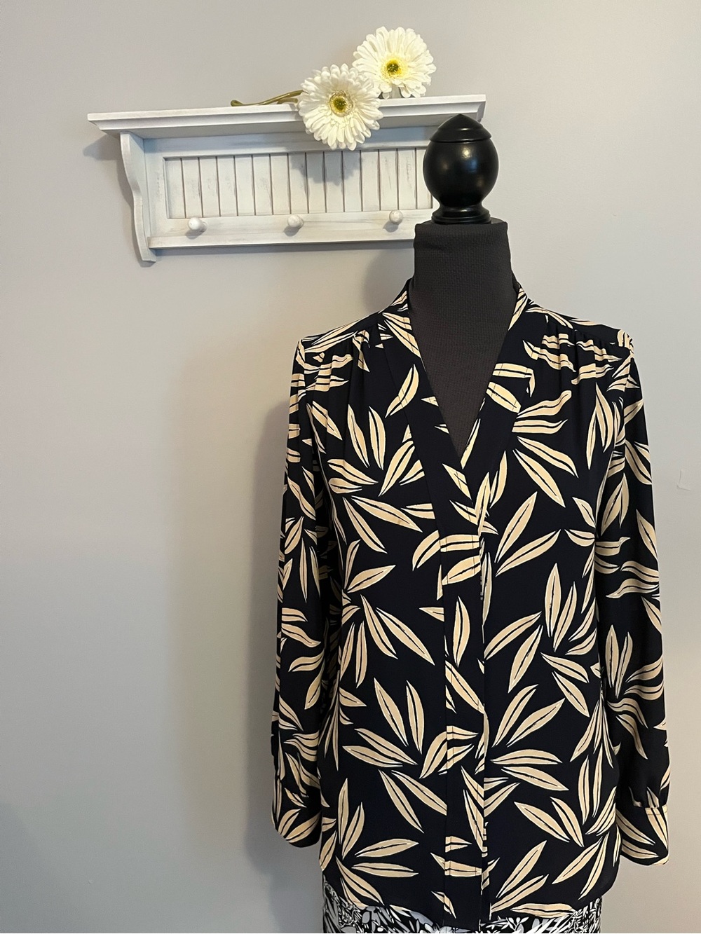 Ann Taylor Factory Black V-Neck Blouse with Cream Leaf Print